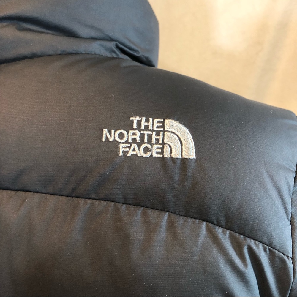 The North Face 700 Women's Size XS Full Zip Puffer Goose Down Black Jacket - Picture 5 of 16